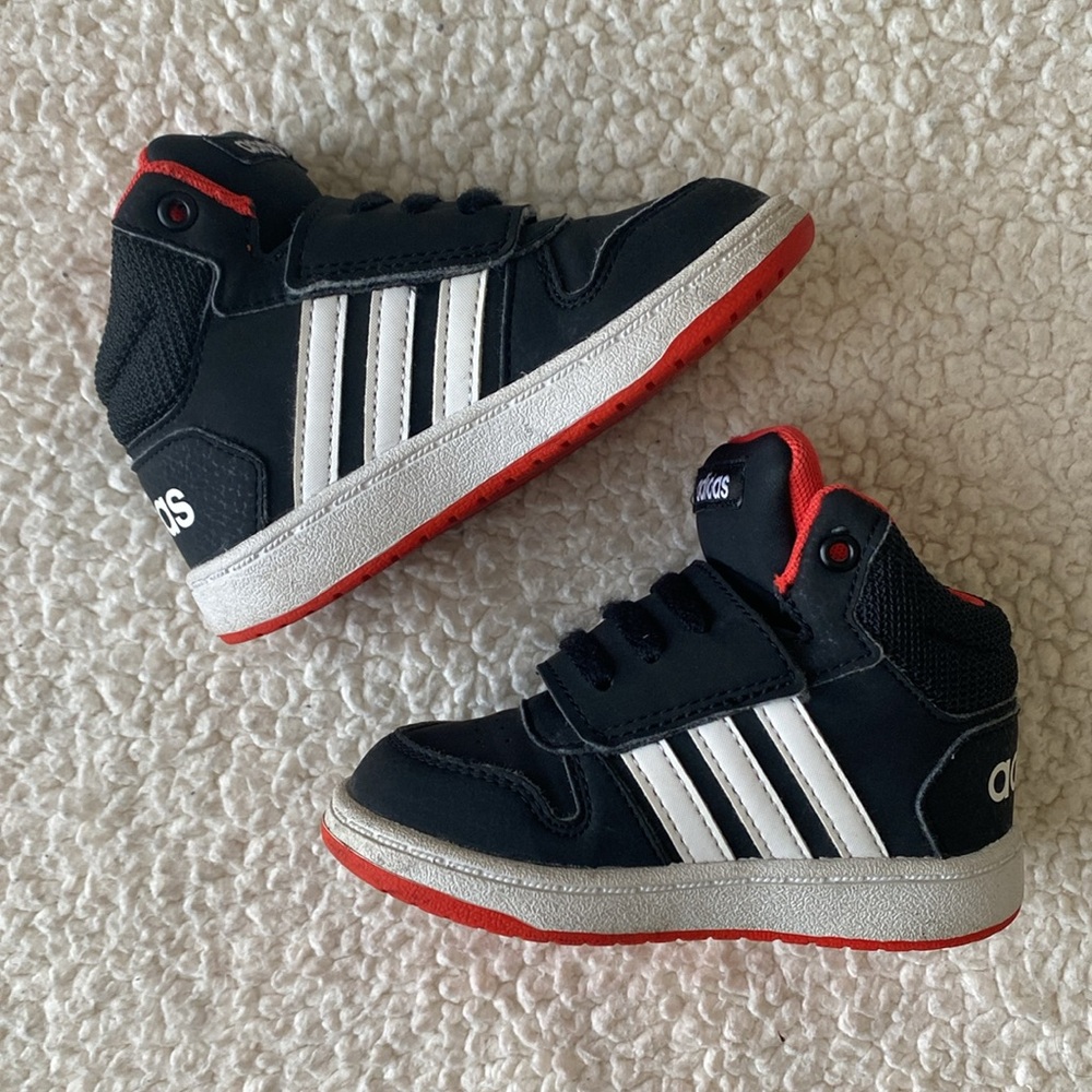 Adidas Baby Unisex High-Top Sneaker
